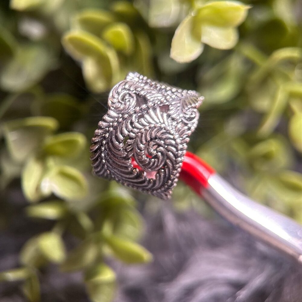 Silver 925 Scroll Leaf Design Ring - image 2